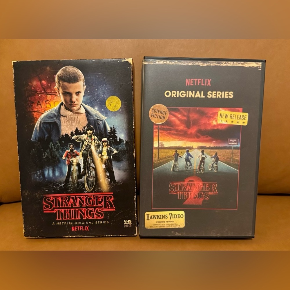 Netflix Stranger Things Box Set. Seasons 1 and 2